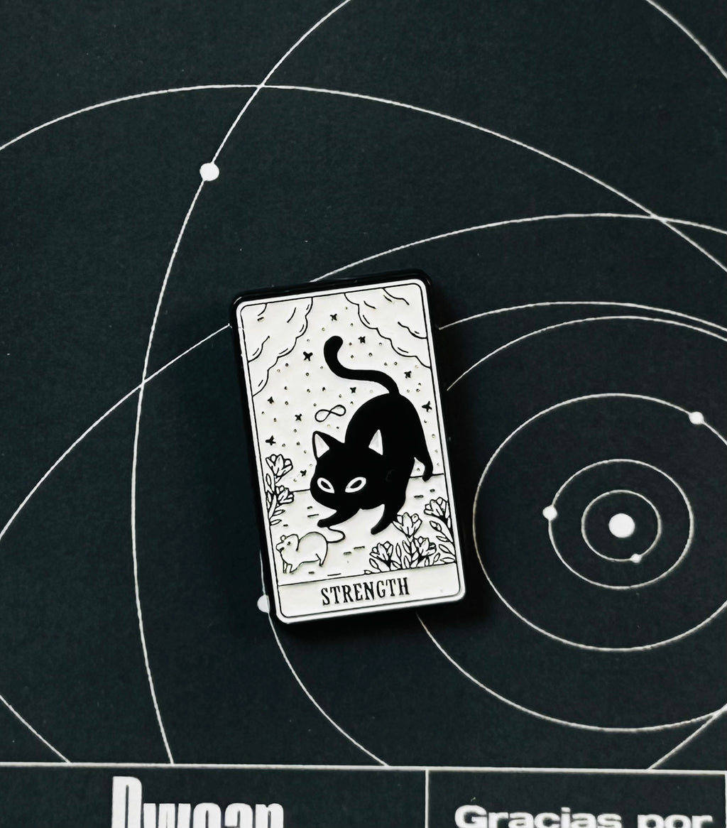 Cartas Tarot ¨Strength¨ - PIN034