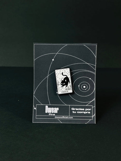 Cartas Tarot ¨Strength¨ - PIN034 - Dwear