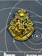 Escudo de Hogwarts 2 Harry Potter- PIN114 - Dwear