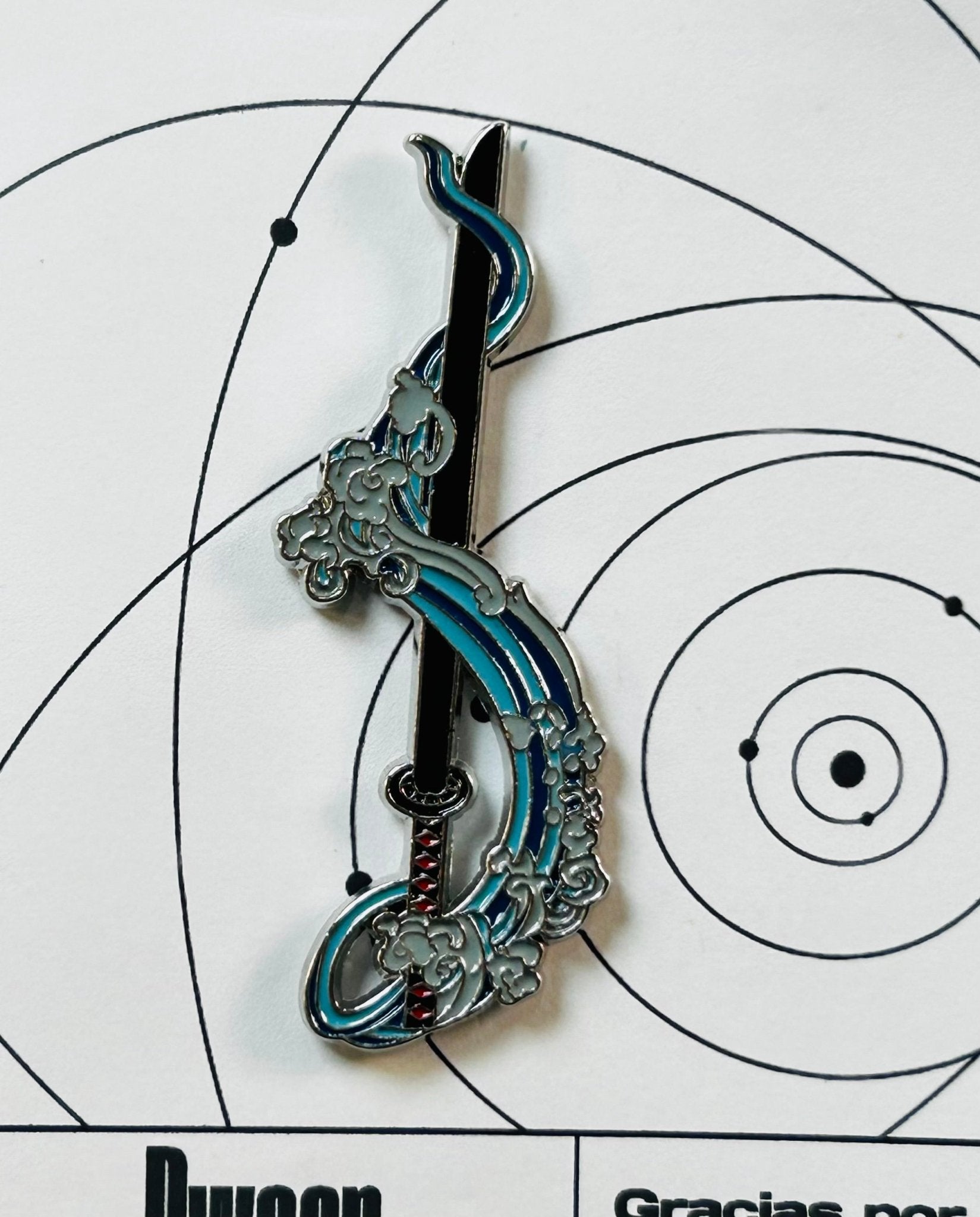 Nichirin de Giyu Tomioka Demon Slayer - PIN067 - Dwear